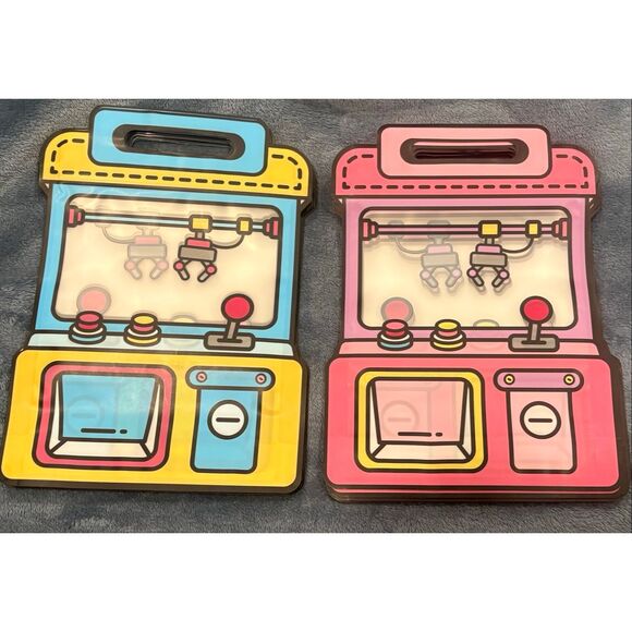 Crane Machine Vending Gaming Party Favor Bags Gift Bags Pink & Blue 18 Piece NEW - Picture 1 of 2